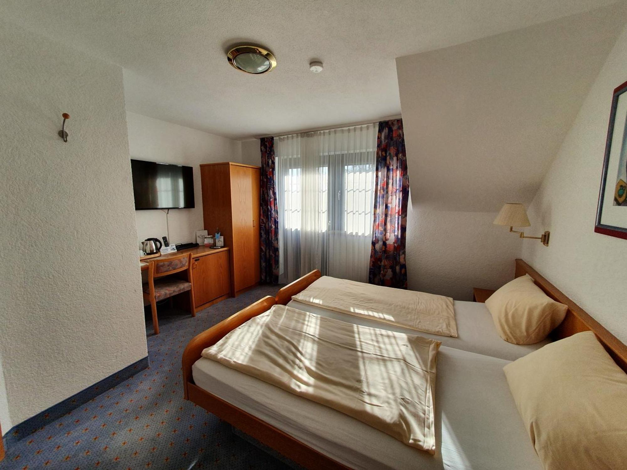 Landgasthaus Hotel Maien Rheinfelden  Esterno foto